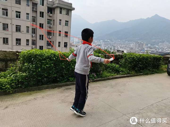 究竟要不要买儿童跳绳鞋?儿童跳绳鞋到底怎么选?一篇文章讲透儿童跳绳鞋购买攻略!