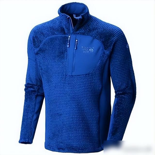 四大户外品牌抓绒衣评测:保暖性能全面对比