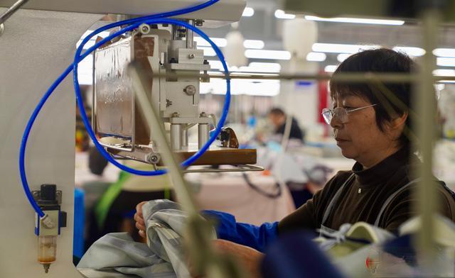 台州冲锋衣工厂揭秘：高质量与低价格背后的秘密
