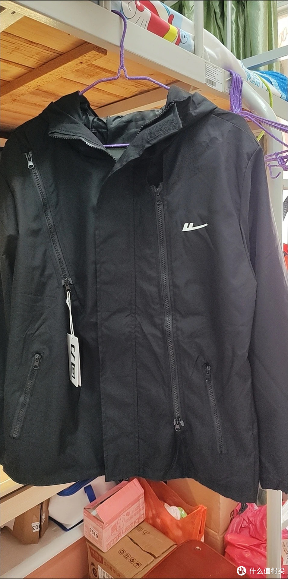 打工人早春必备：回力防风防水冲锋衣